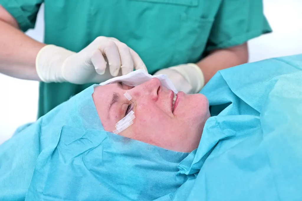 unterlidstraffung-ablauf in frankfurt